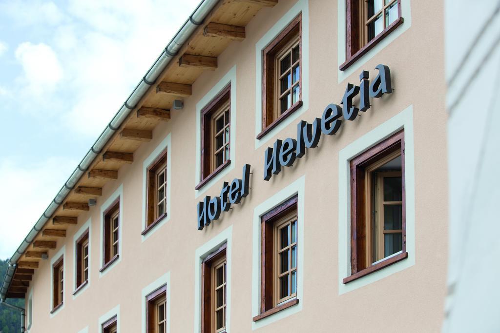 Hotel Helvetia Mustair Exterior photo